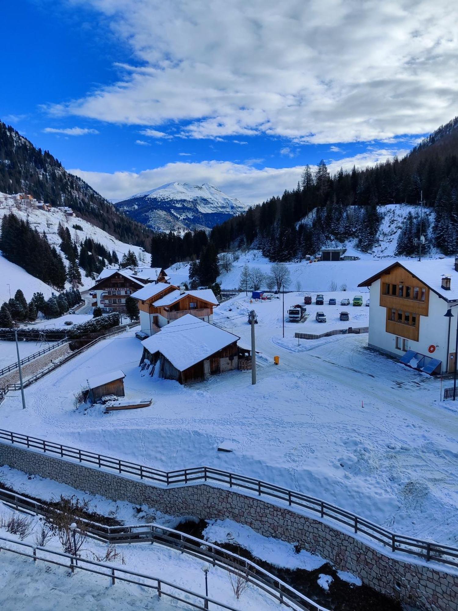 Albergo Pensione Sport アラッバ エクステリア 写真