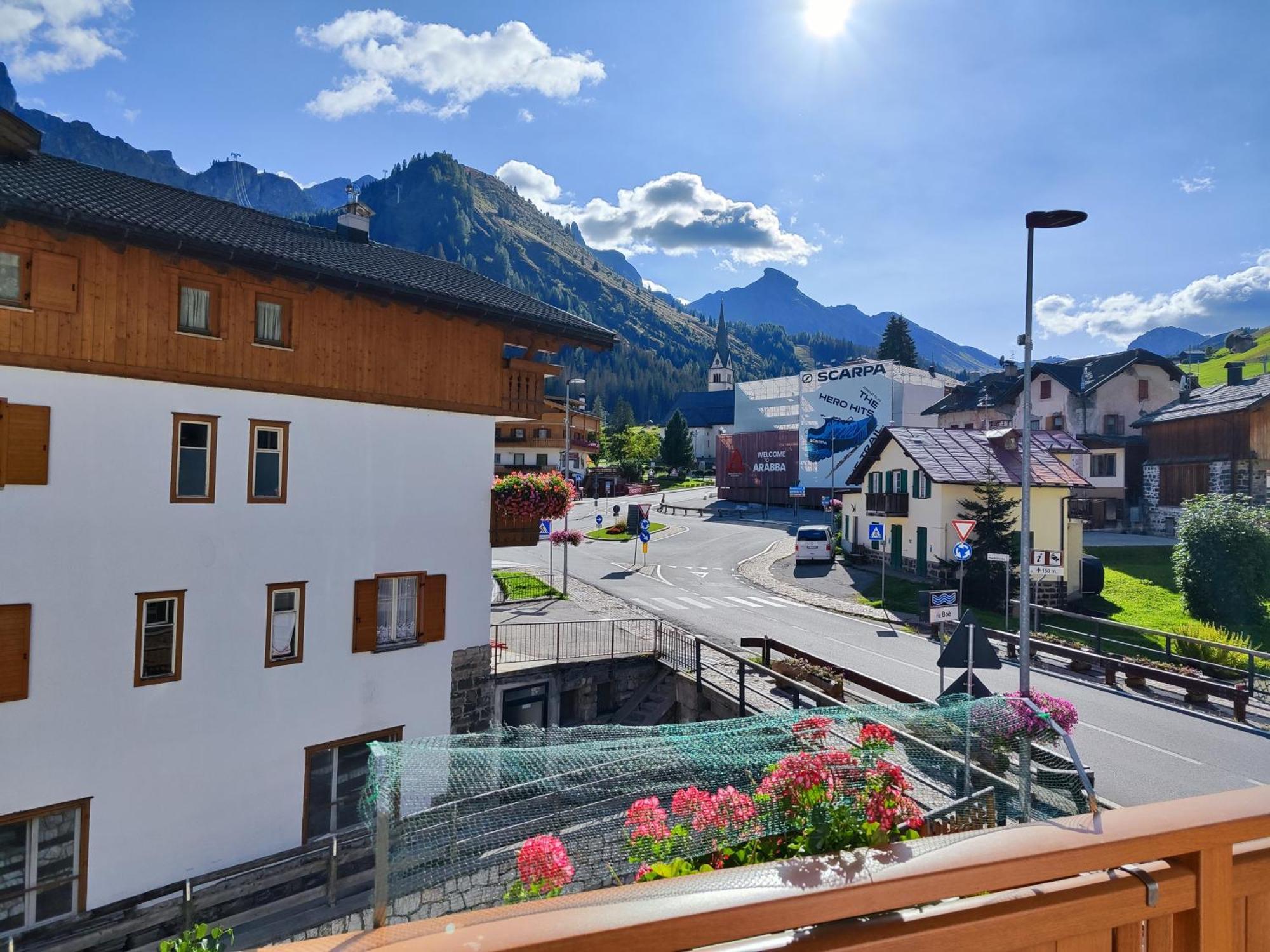 Albergo Pensione Sport アラッバ エクステリア 写真